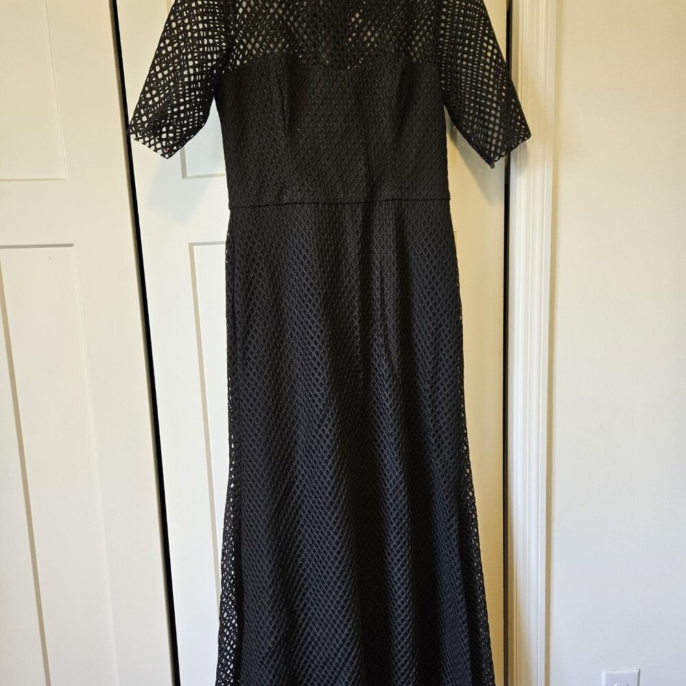 Vera Wang Fishnet Gown/Dress - Picture 3 of 3